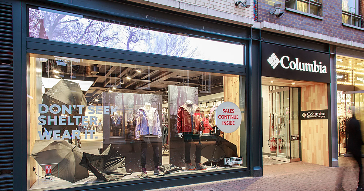 Columbia hace magia con el precio: tres prendas de la gama Powder Lite con descuentos hasta -77%