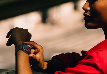 Apple Watch Series 11 cuesta un 20% menos con las ofertas MediaMarkt: ahorra en el smartwatch de gama alta con el descuento válido por unas horas