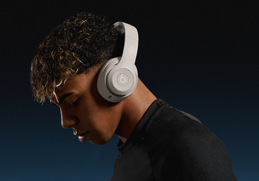 Descuentos MediaMarkt: los auriculares inalámbricos Beats Studio Pro con batería de larga duración cuestan más de 100€ menos durante los Apple Days