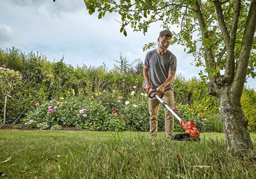 Con las ofertas Leroy Merlin, esta desbrozadora a batería BLACK+DECKER cuesta un 20% menos: descubre las especificaciones y aprovéchalas