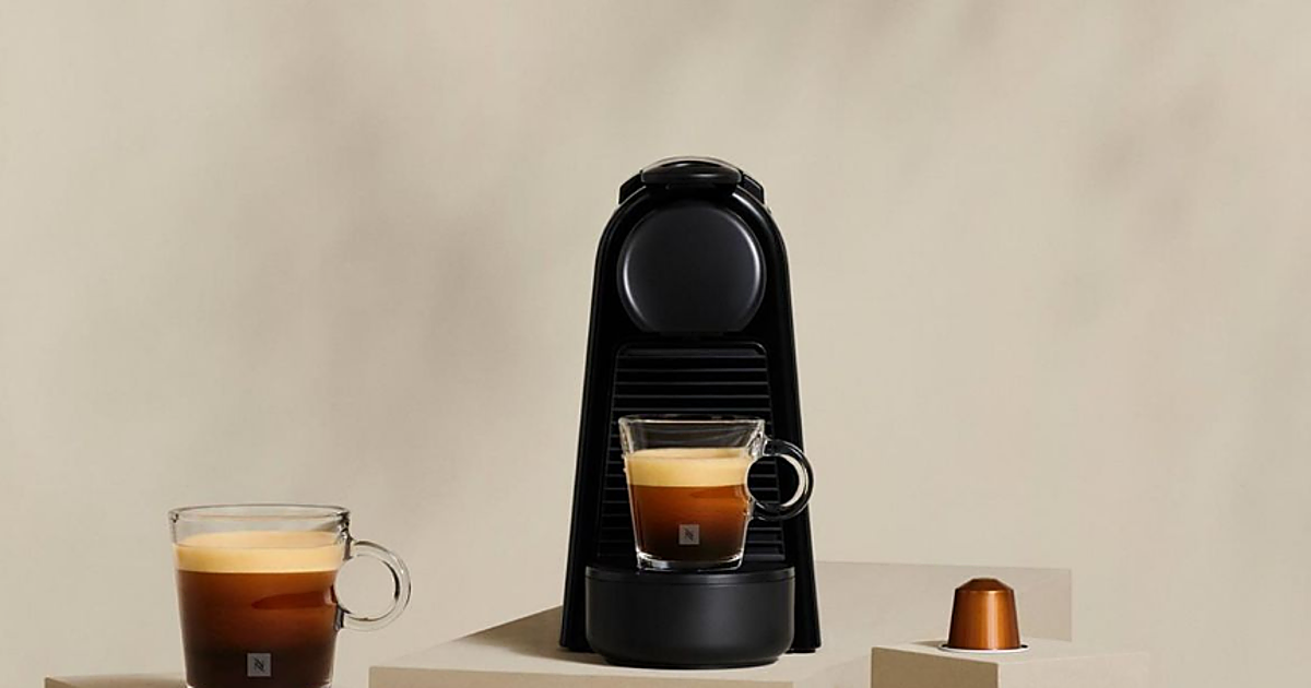 Prepara deliciosos cafés con esta cafetera de cápsulas DeLonghi, de oferta en Leroy Merlin
