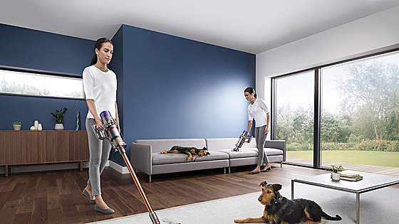 Oferta MediaMarkt: ahorra un 20% en la aspiradora inalámbrica Dyson Cyclone V10 Absolute, un modelo potente y fácil de manejar
