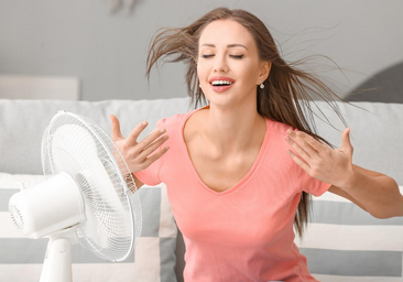 Adiós calor sin aire acondicionado: este ventilador de techo es una compra muy inteligente