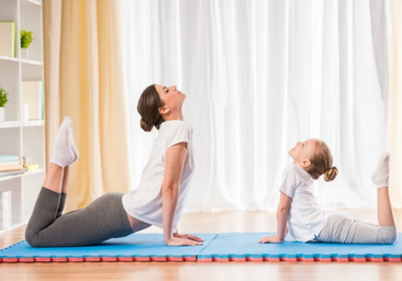 Los 10 regalos perfectos para madres deportistas: combinan estilo y salud con marcas top