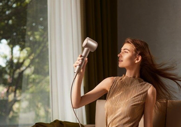 Descubre el secador de pelo Dreame Hair Glory Mix con oferta PcComponentes: potente y ligero, ahora la precio mínimo histórico
