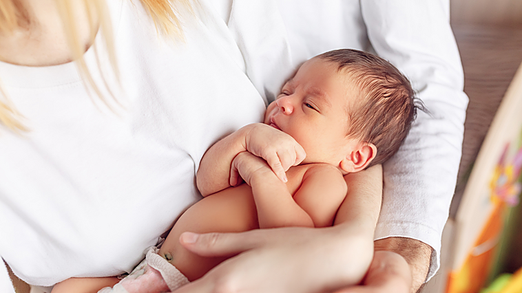 Los 5 artículos imprescindibles para padres primerizos que te ahorran tiempo y dolores de cabeza