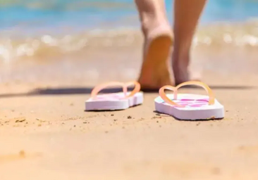 Las sandalias más cómodas para caminar muchísimo este verano y mantener los pies como nuevos