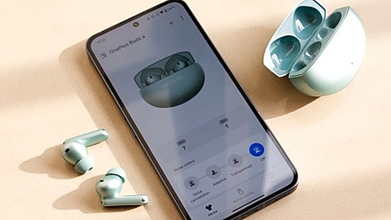 OnePlus baja el precio de los Buds 4 y el ANC de 55 dB ya no es privilegio de gama alta
