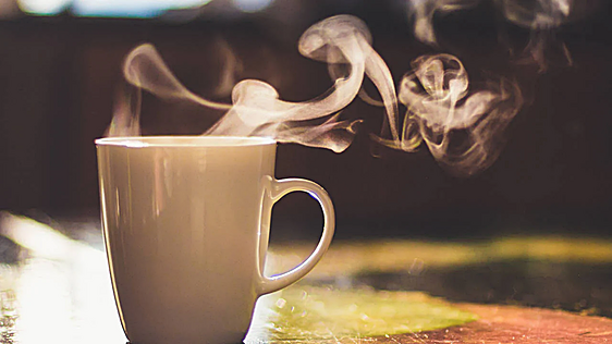 Té, biberón o sopa: por qué el hervidor es mi gadget favorito en la cocina