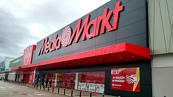 MediaMarkt pone a tiro su tele Samsung Neo QLED de 65 pulgadas con Mini LED y procesador IA