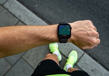 GPS doble banda L1+L5, mapas offline y 18 días de batería: el Haylou Watch Hyper ya está aquí