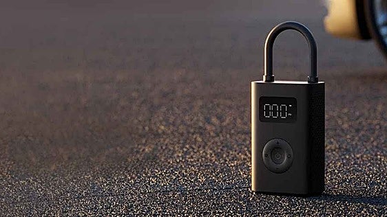 Inflador portátil Xiaomi con batería de 2000 mAh: infla neumáticos de coche, moto y bicicleta