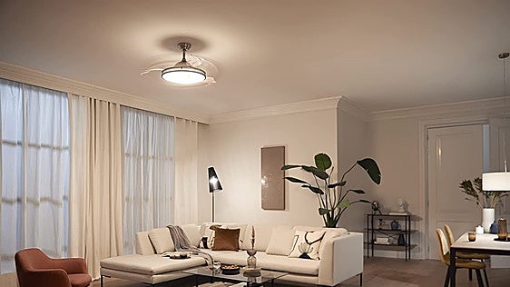 Tres ventiladores de techo con motor DC y LED: silenciosos y sin ocupar suelo