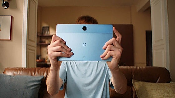 Tablet OnePlus Pad Lite de 11 pulgadas con 90 Hz y 9.340 mAh: aguanta el día sin cargador