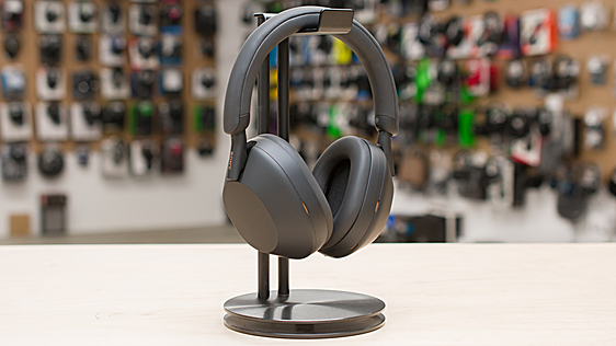 Con el XM6 ya en la calle, los auriculares WH-1000XM5 de Sony bajan a precio de gama media