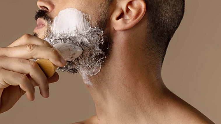 Funciona en seco y en mojado: así es la afeitadora Braun que más recomiendan para barbas fuertes