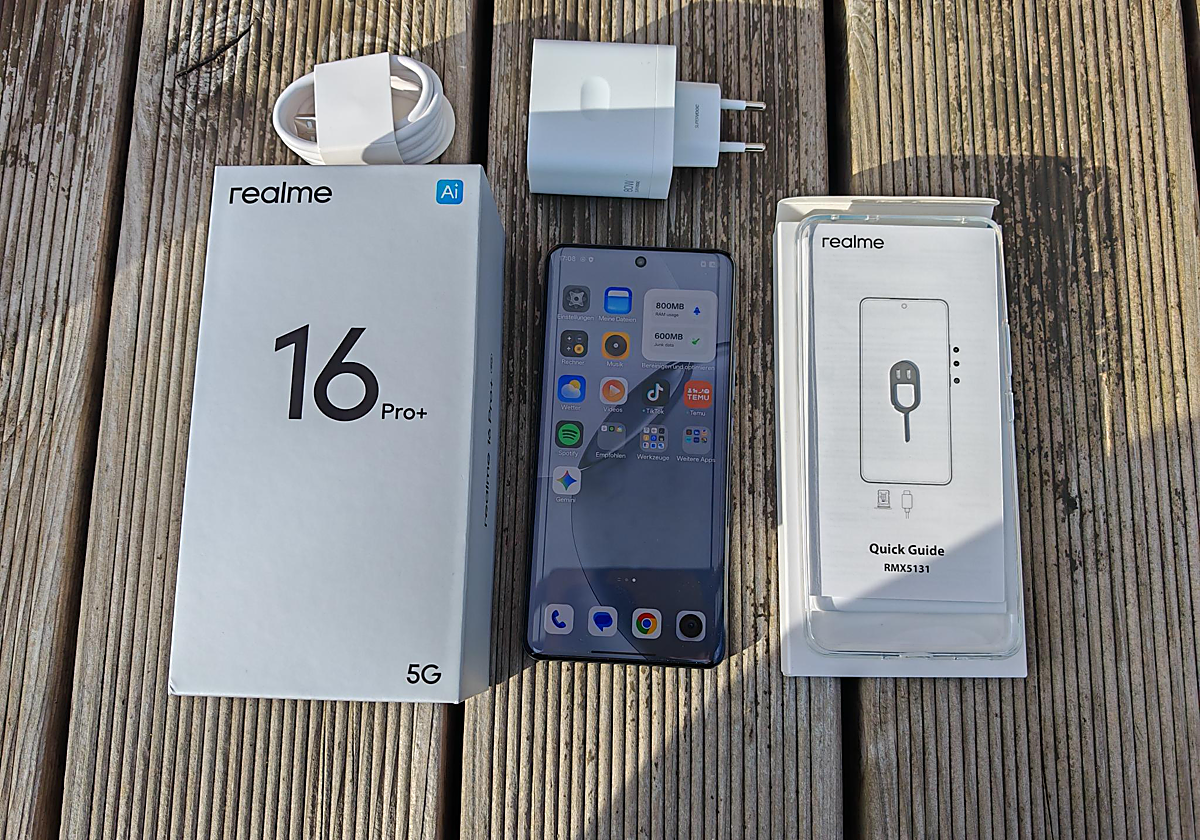 El móvil gama media con cámara premium y batería para rato: así funciona el Realme 16 Pro+ 5G