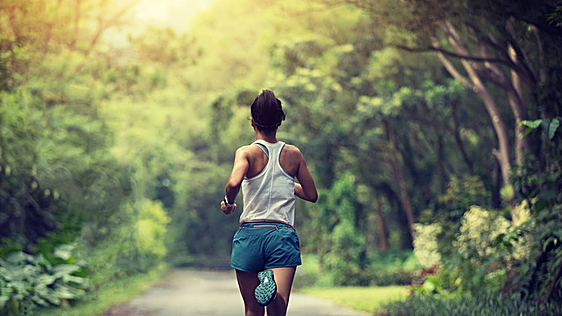 Cinco zapatillas para 5 tipos de corredores: modelos de asfalto y trail para correr más y mejor