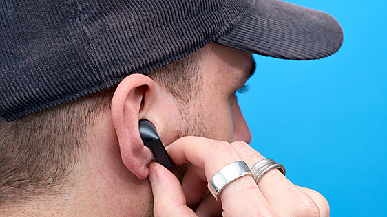 Los cinco mejores modelos si te pasas el día con auriculares: Samsung, Xiaomi, OnePlus y otros