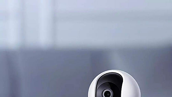 Cámara Xiaomi PTZ 2K con IA que distingue personas y zoom 2x para acercar lo que veas raro