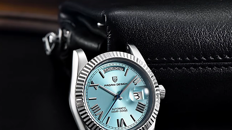 Este reloj parece antiguo y no depende de pilas: el Pagani automático ideal para muñecas finas
