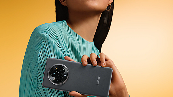 Pantalla curva a 120Hz y Dimensity 7300: el Realme 14 Pro que va de lujo sin subir a gama alta