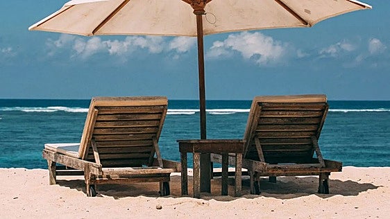 Cómodas y duraderas: el pack de tumbonas plegables que uso en la playa, la piscina y la terraza
