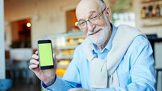 Los tres mejores modelos de móviles básicos ideales para quien solo llama y usa WhatsApp
