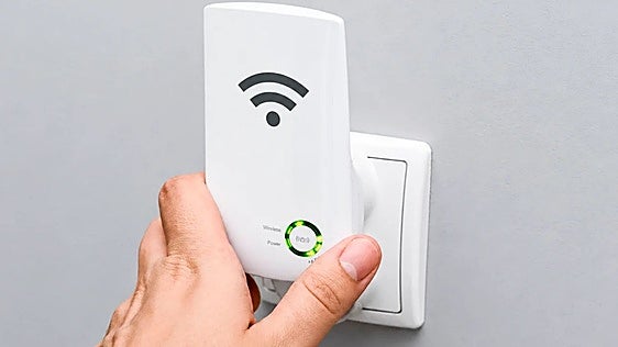 El gadget que resuelve la conexión a internet en un piso de estudiantes y solo pide un enchufe