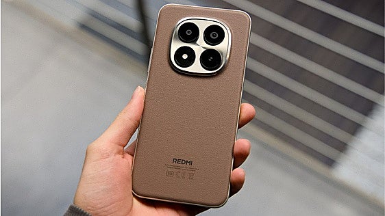 Redmi Note 15 Pro frente a POCO M8 Pro: dos formas distintas de resolver la gama media