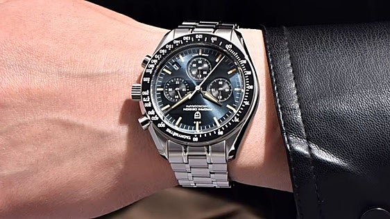 Parece un Rolex por el bisel cerámico, pero es un PAGANI DESIGN con zafiro y cronógrafo VK63