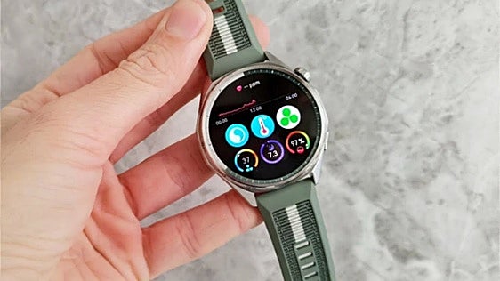 El Huawei Watch GT 6 de 46 mm cae un 15% con GPS y más de 100 modos deportivos