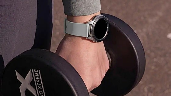 Caja de titanio y cristal de zafiro: el reloj OnePlus con el que pagas y envías mensajes