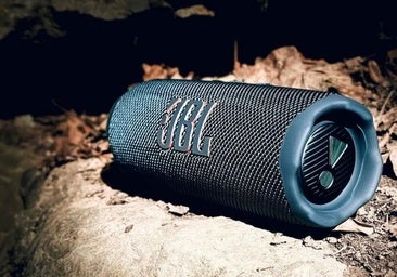 Ni la lluvia lo para: el JBL Flip 7 con IP68 y 16 horas de batería está rebajado un 29%