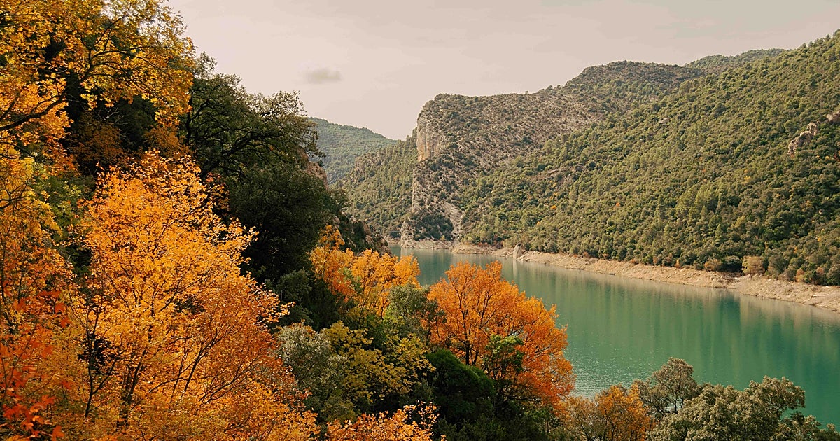 Descuentos Booking octubre 2026: 5 destinos para viajar por España