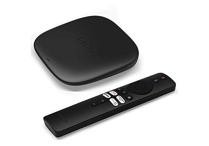 Xiaomi TV Box S de tercera generación con su mando