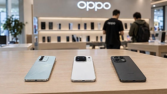 OPPO saca un móvil con triple cámara de 200 MP y refuerza su apuesta por la fotografía premium
