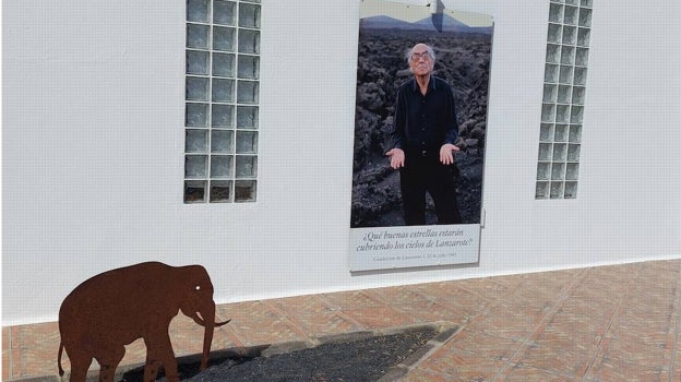 Entrada a la sede de la Fundación Saramargo, en Lanzarote