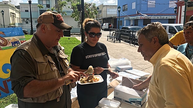 José Andrés y Karla Hoyos en Puerto Rico