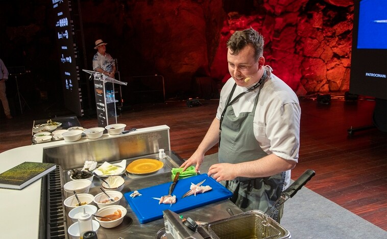 El manjar islandés de cordero que se cocina con sus propios excrementos