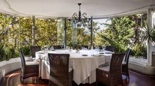 Uno de los salones del restaurante Jai Alai de Madrid