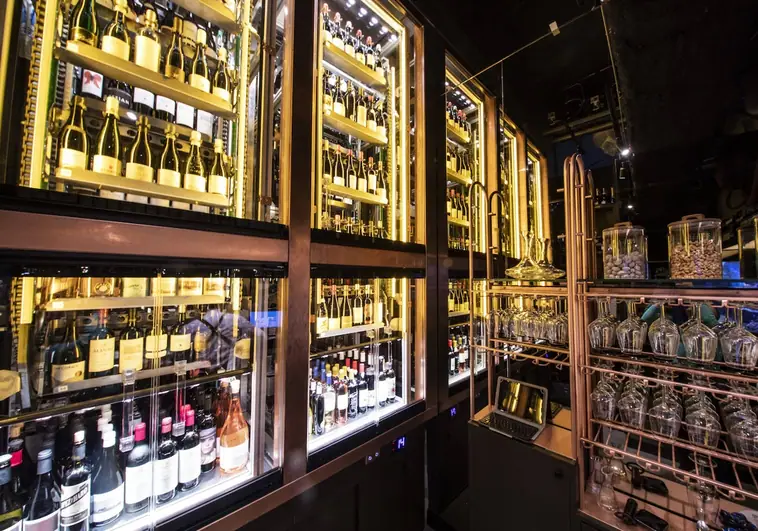 Madrid estrena la primera vinoteca con una máquina expendedora de vinos