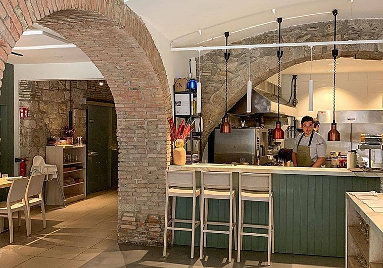 Ditifet: la cocina de guisos y fondos de dos discípulos de los hermanos Roca en Gerona