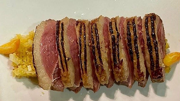 Pechuga de pato marinada de El Ermitaño