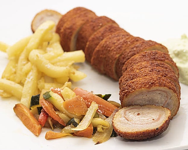 Flamenquín con patatas en Caserío San Benito.