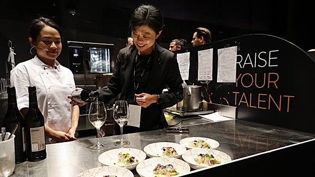 Gail Ge'er Li y Jiachen Lu, de Dinings SW3 (Londres)