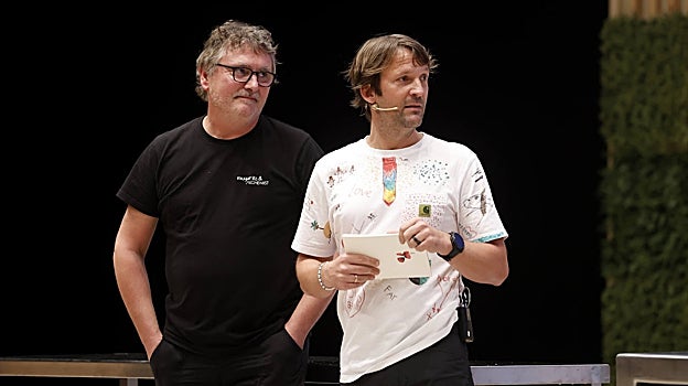 Andoni Luis Aduriz y René Redzepi sobre el escenario de San Sebastián Gastronomika