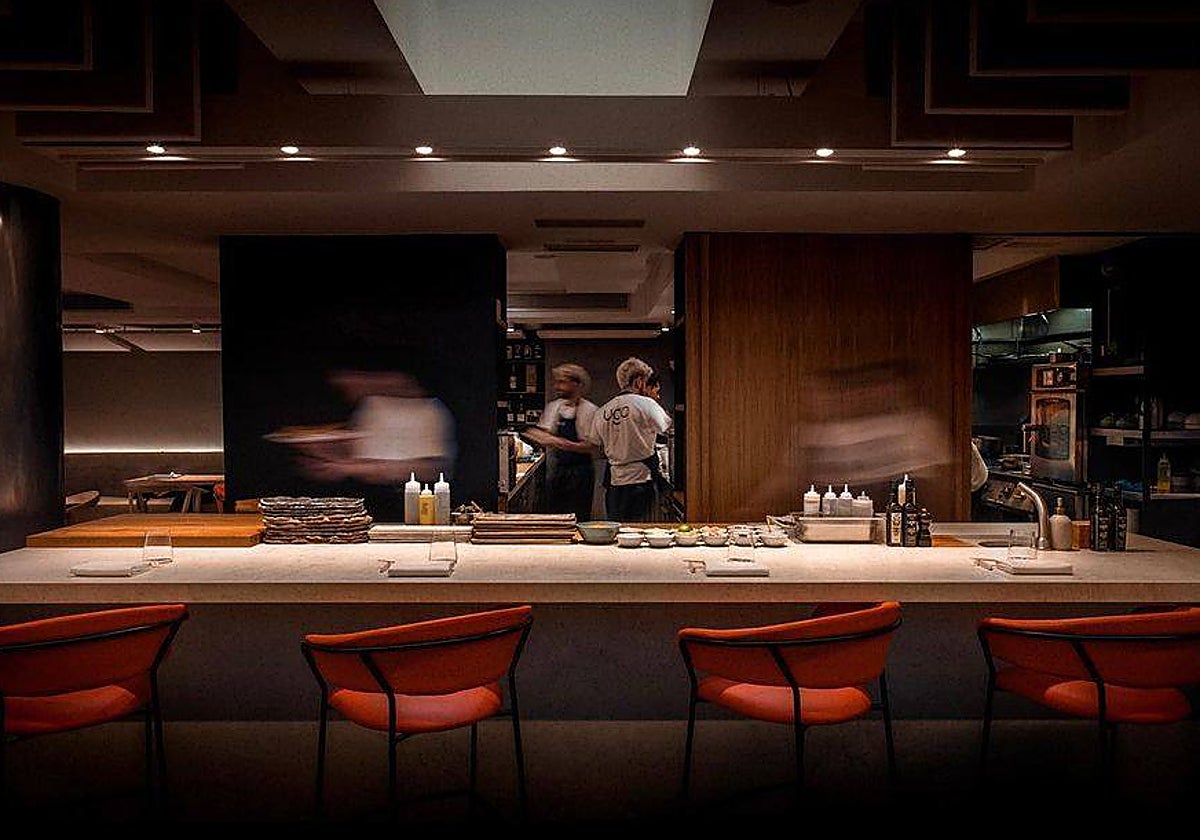 Sala del restaurante Ugo Chan, en Madrid, premiado por la Academia Madrileña de Gastronomía