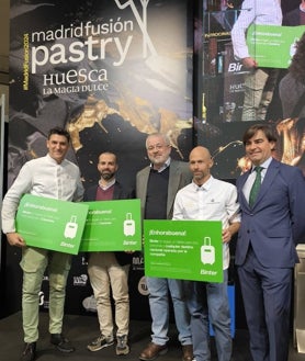 Imagen secundaria 2 - iIAsí es Finca Cortesín. En la última foto, la entrega de los premios en Madrid Fusión.