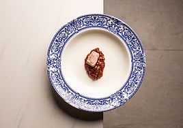 Mare : el restaurante de solo cuatro mesas que homenajea al mar y a la madre en Cádiz